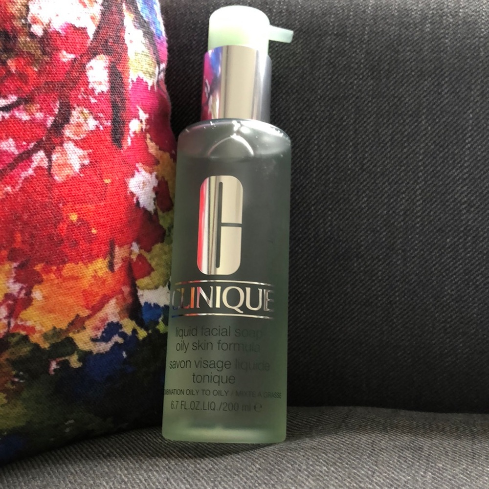 Clinique Liquid Facial Soap Oily Skin Formula